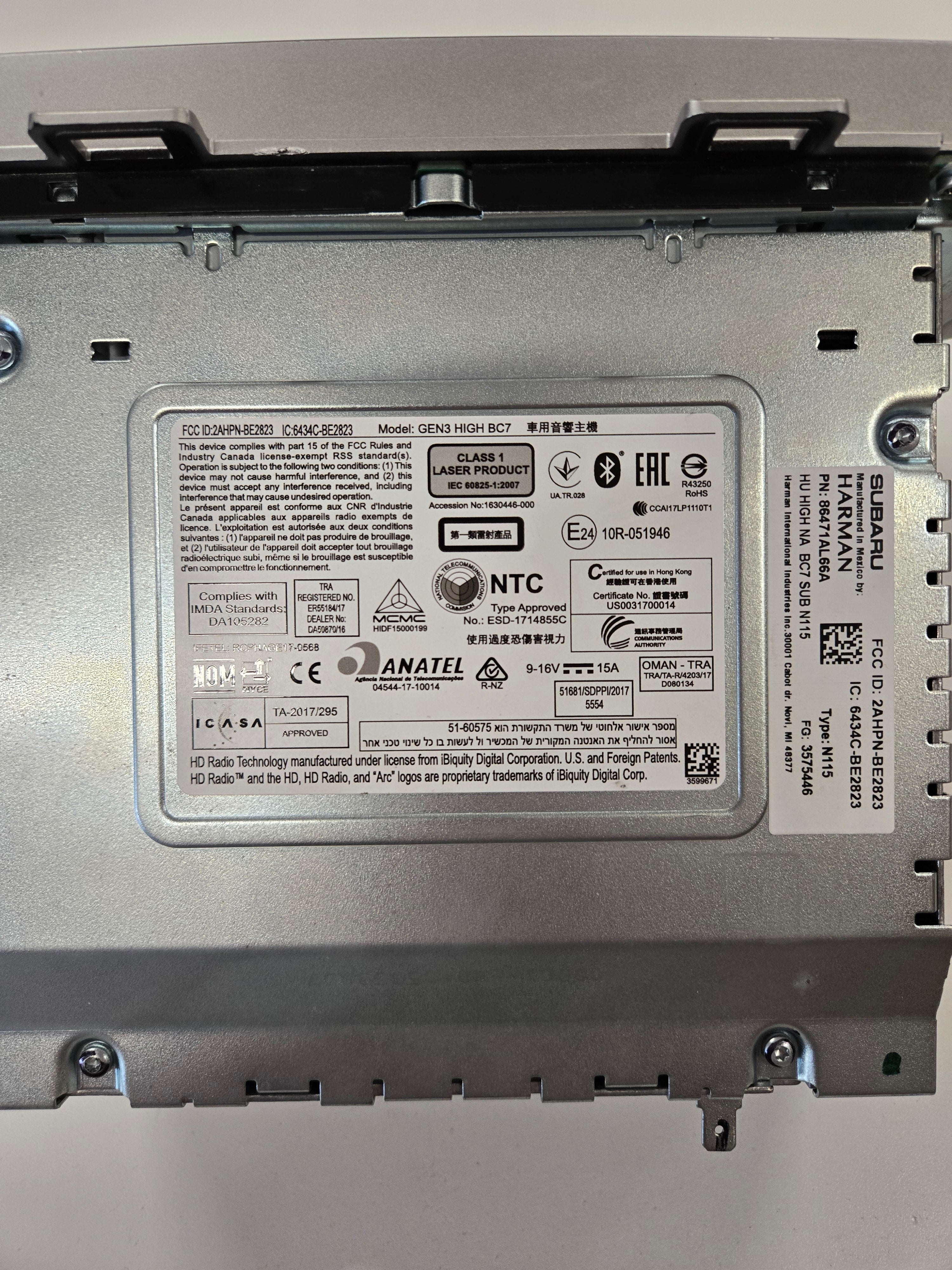 Refurbished Subaru Outback and Legacy HK radio with Navigation